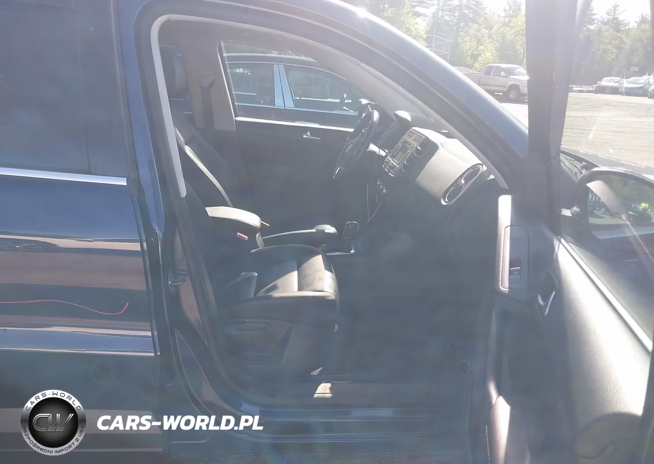 2011 Volkswagen Tiguan Se VIN:WVGAV7AX5BW523293 - 5