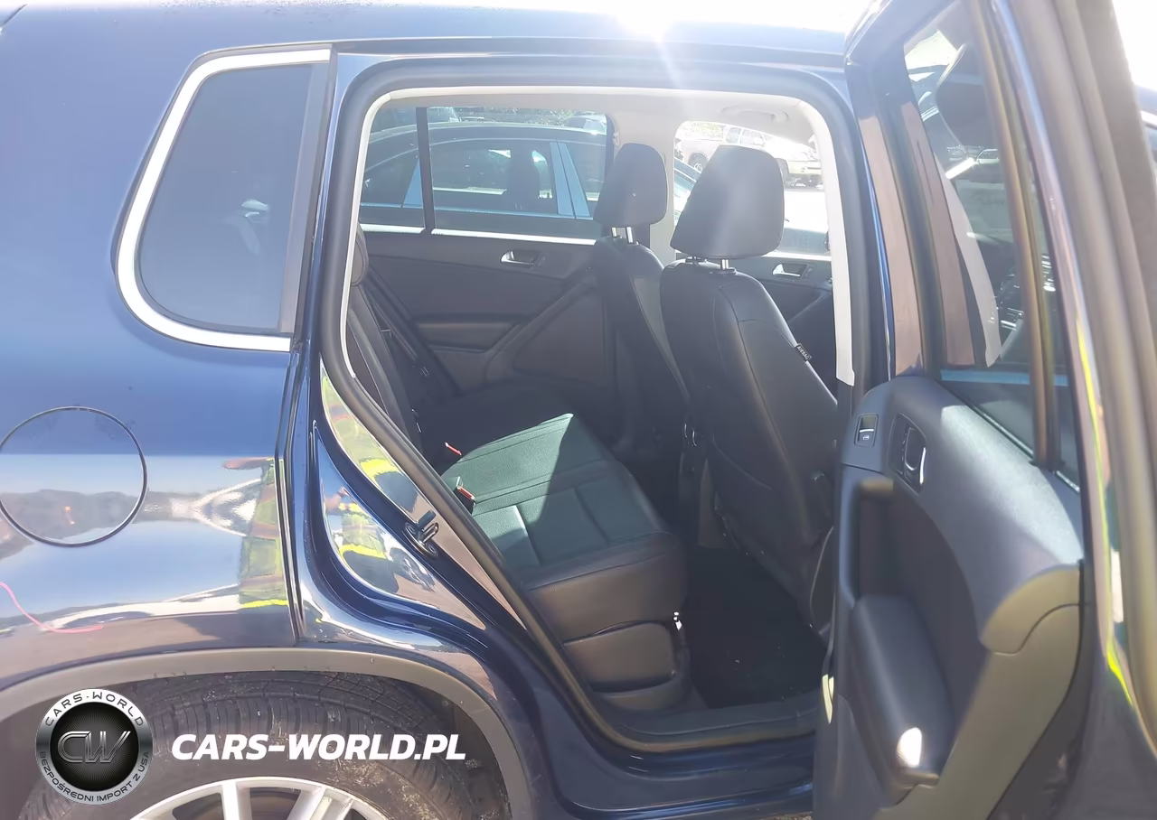 2011 Volkswagen Tiguan Se VIN:WVGAV7AX5BW523293 - 8