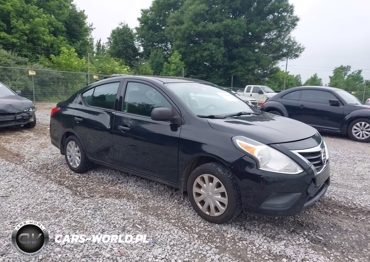2015 Nissan Versa 1.6 S