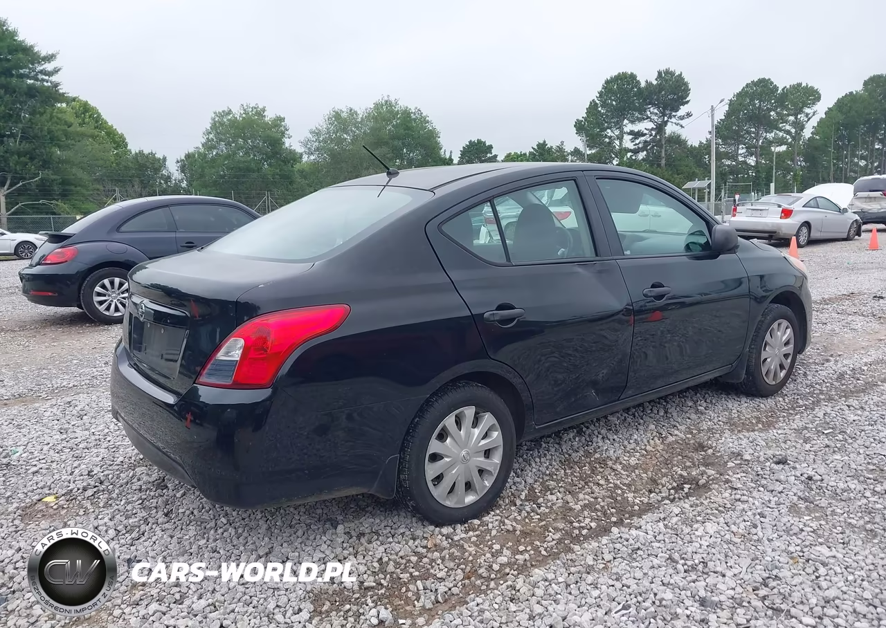 2015 Nissan Versa 1.6 S VIN:3N1CN7AP8FL951144 - 4