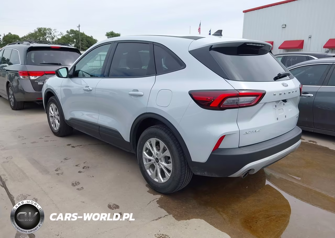2025 Ford Escape Active VIN:1FMCU9GN4SUB19829 - 3