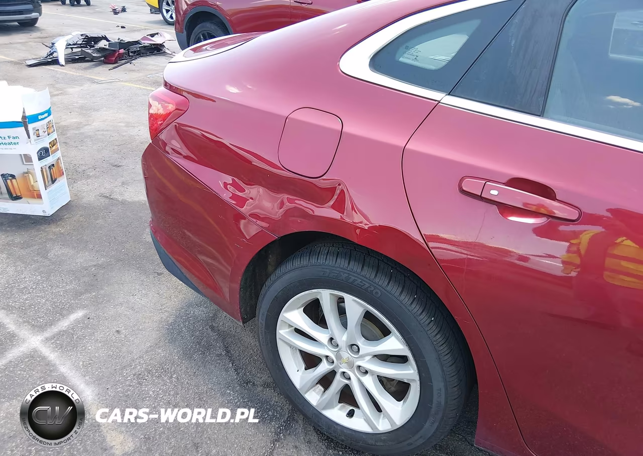2018 Chevrolet Malibu Lt VIN:1G1ZD5ST8JF245961 - 17
