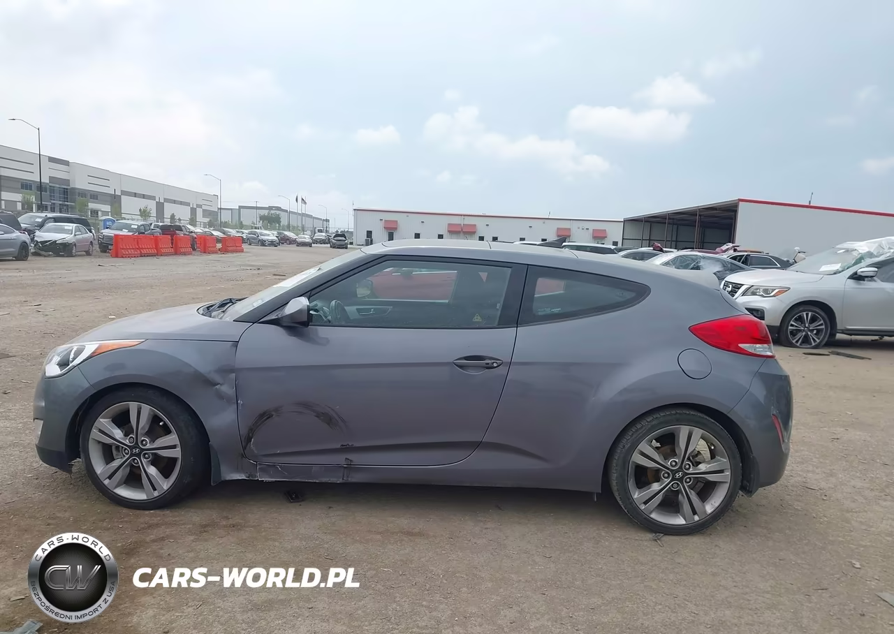 2017 Hyundai Veloster Value Edition VIN:KMHTC6AD8HU314407 - 14