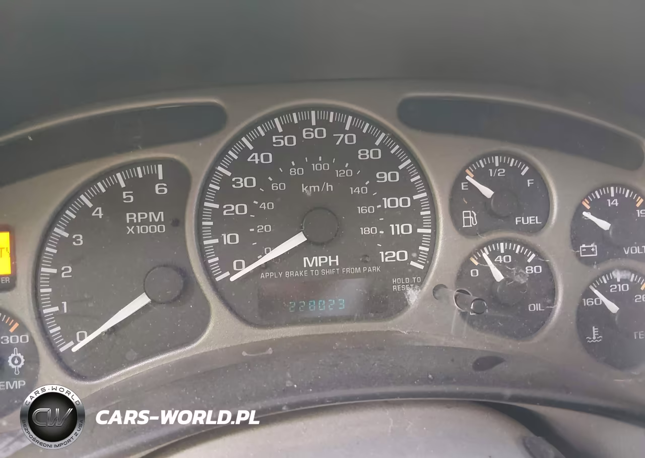 2002 GMC Yukon Denali VIN:1GKEK63U92J329542 - 7