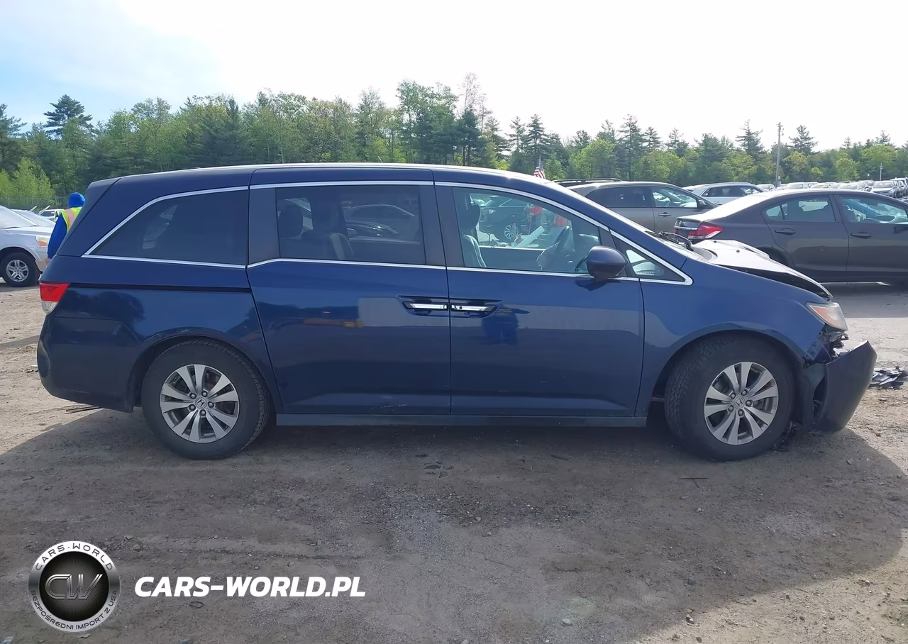 2017 Honda Odyssey Se VIN:5FNRL5H32HB025375 - 14