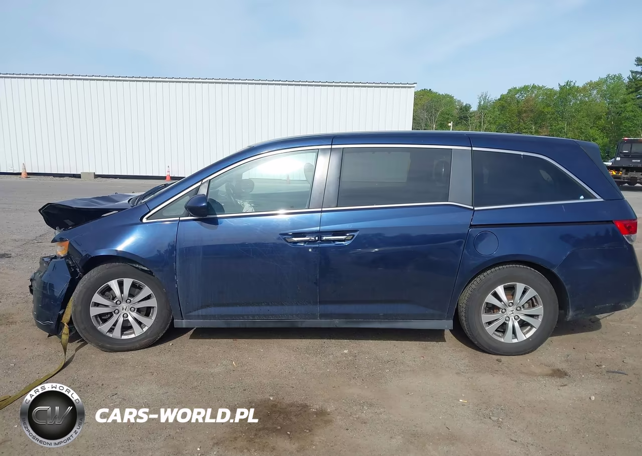 2017 Honda Odyssey Se VIN:5FNRL5H32HB025375 - 15