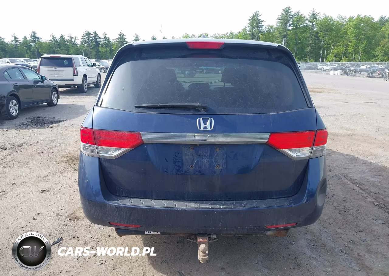 2017 Honda Odyssey Se VIN:5FNRL5H32HB025375 - 17