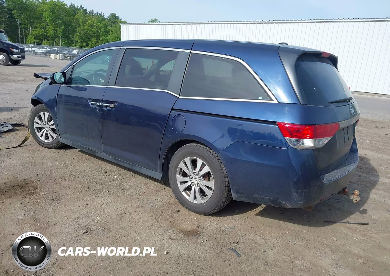 2017 Honda Odyssey Se VIN:5FNRL5H32HB025375 - 3