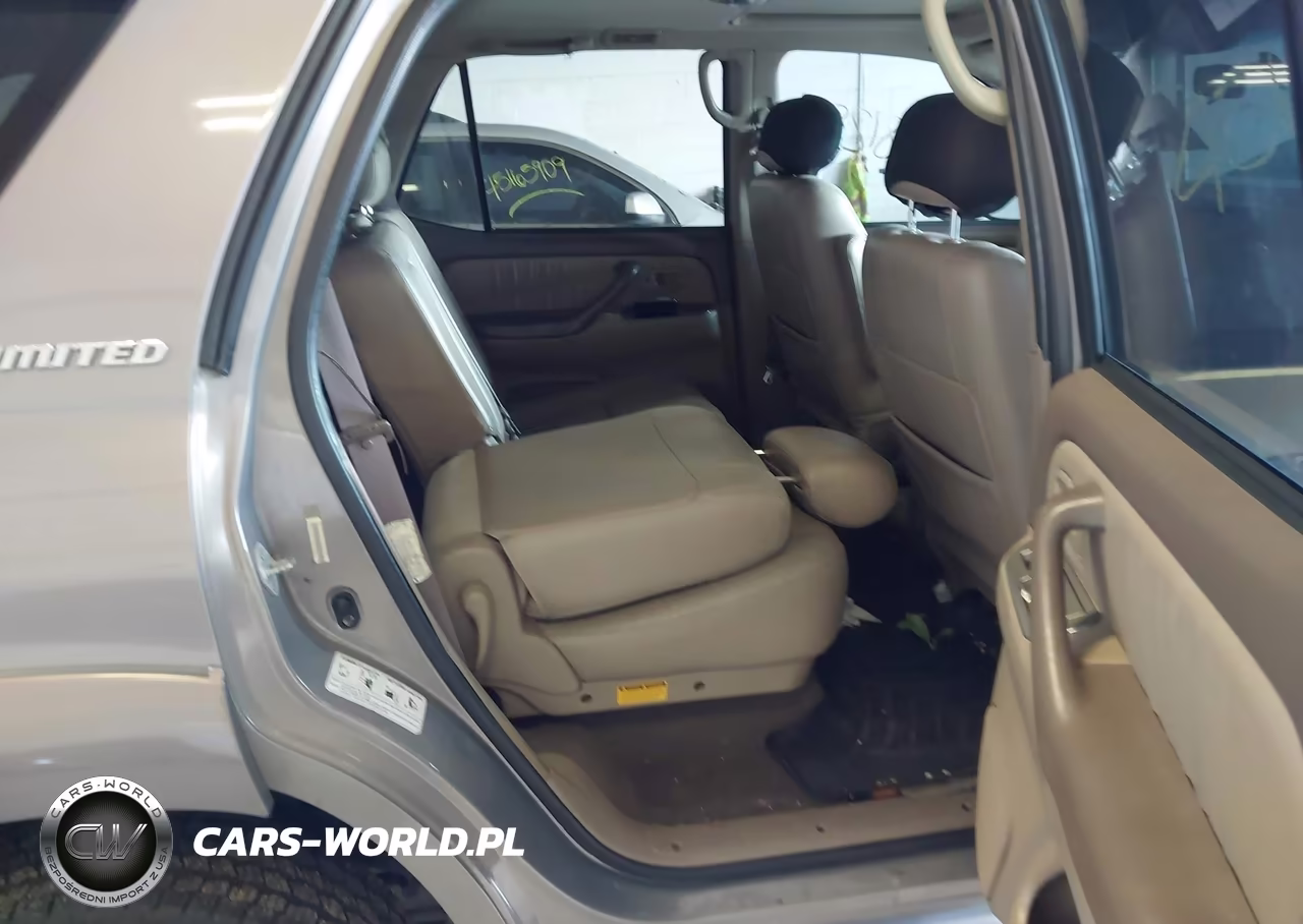 2001 Toyota Sequoia Limited V8 VIN:5TDBT48A51S015306 - 8
