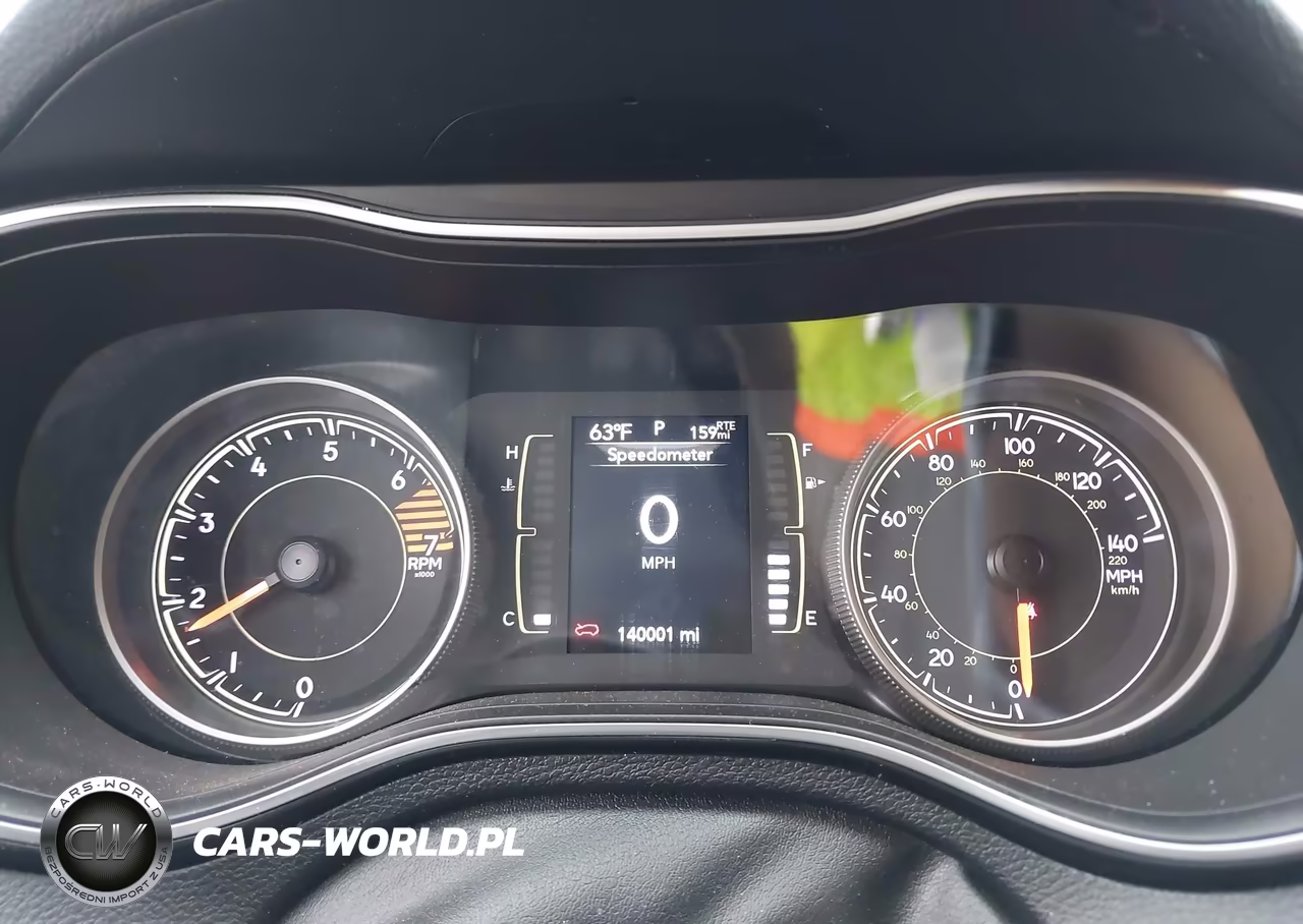 2019 Jeep Cherokee Latitude Fwd VIN:1C4PJLCB3KD232579 - 7