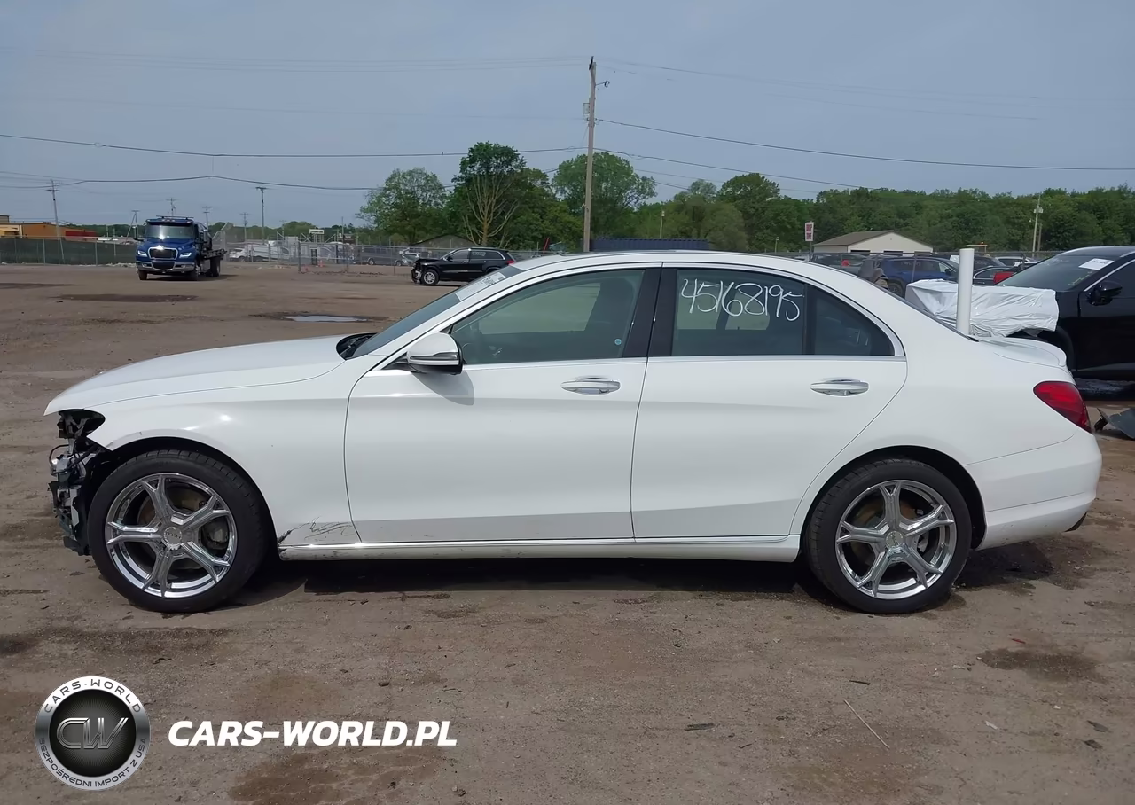2018 Mercedes-Benz C 300 4Matic VIN:55SWF4KB5JU260216 - 15