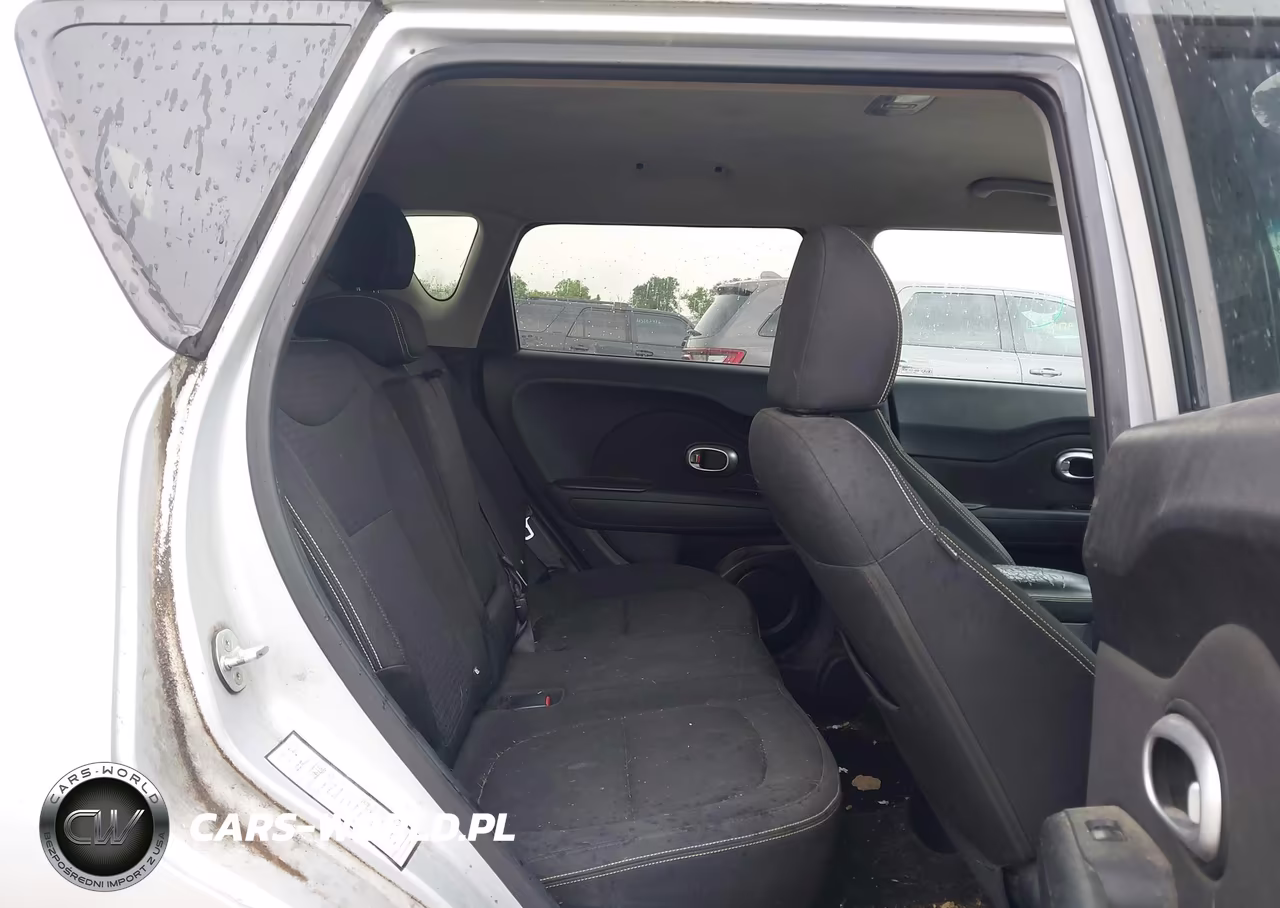 2015 Kia Soul + VIN:KNDJP3A55F7781688 - 8
