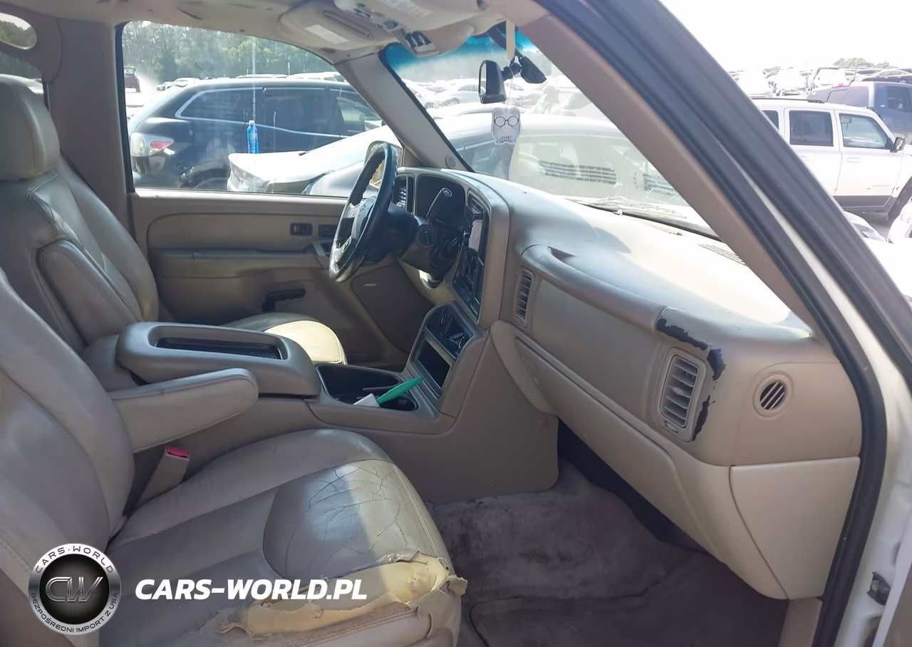 2004 Chevrolet Suburban 1500 Lt VIN:3GNEC16ZX4G258995 - 5