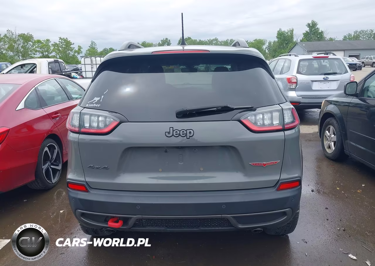 2019 Jeep Cherokee Trailhawk 4X4 VIN:1C4PJMBX1KD398523 - 16