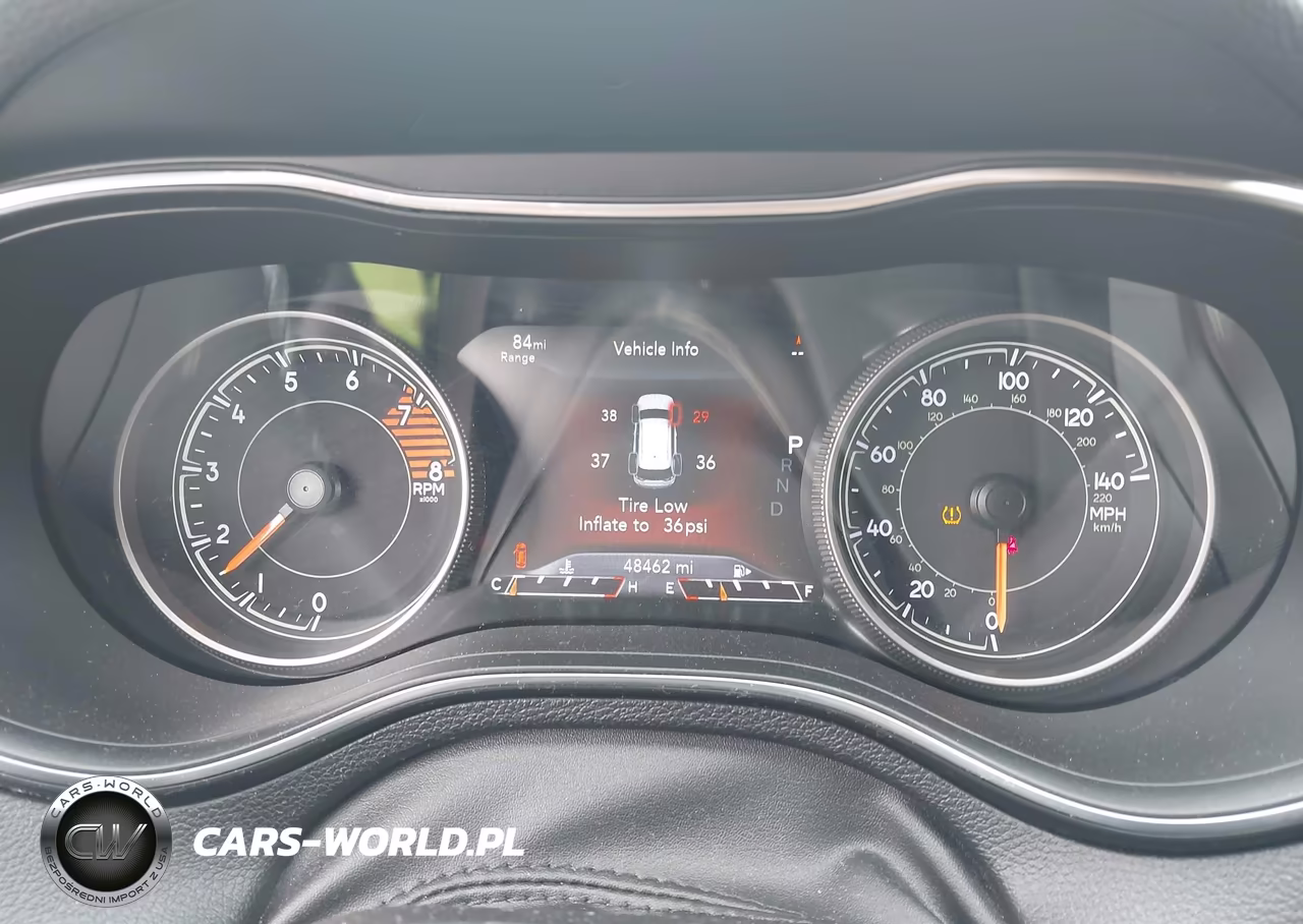 2019 Jeep Cherokee Trailhawk 4X4 VIN:1C4PJMBX1KD398523 - 7