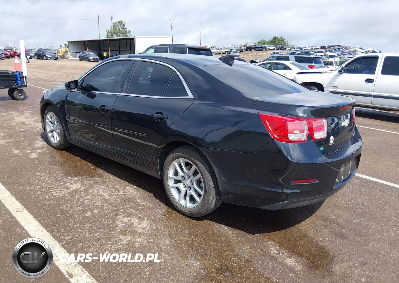 2015 Chevrolet Malibu 1Lt VIN:1G11C5SL5FF343496 - 3