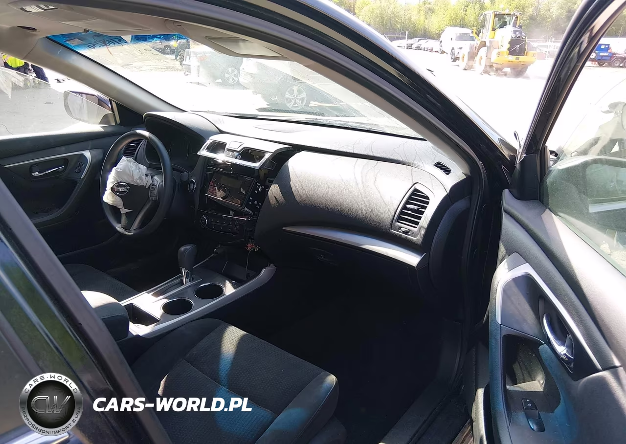 2015 Nissan Altima 2.5 S VIN:1N4AL3AP1FC153153 - 5