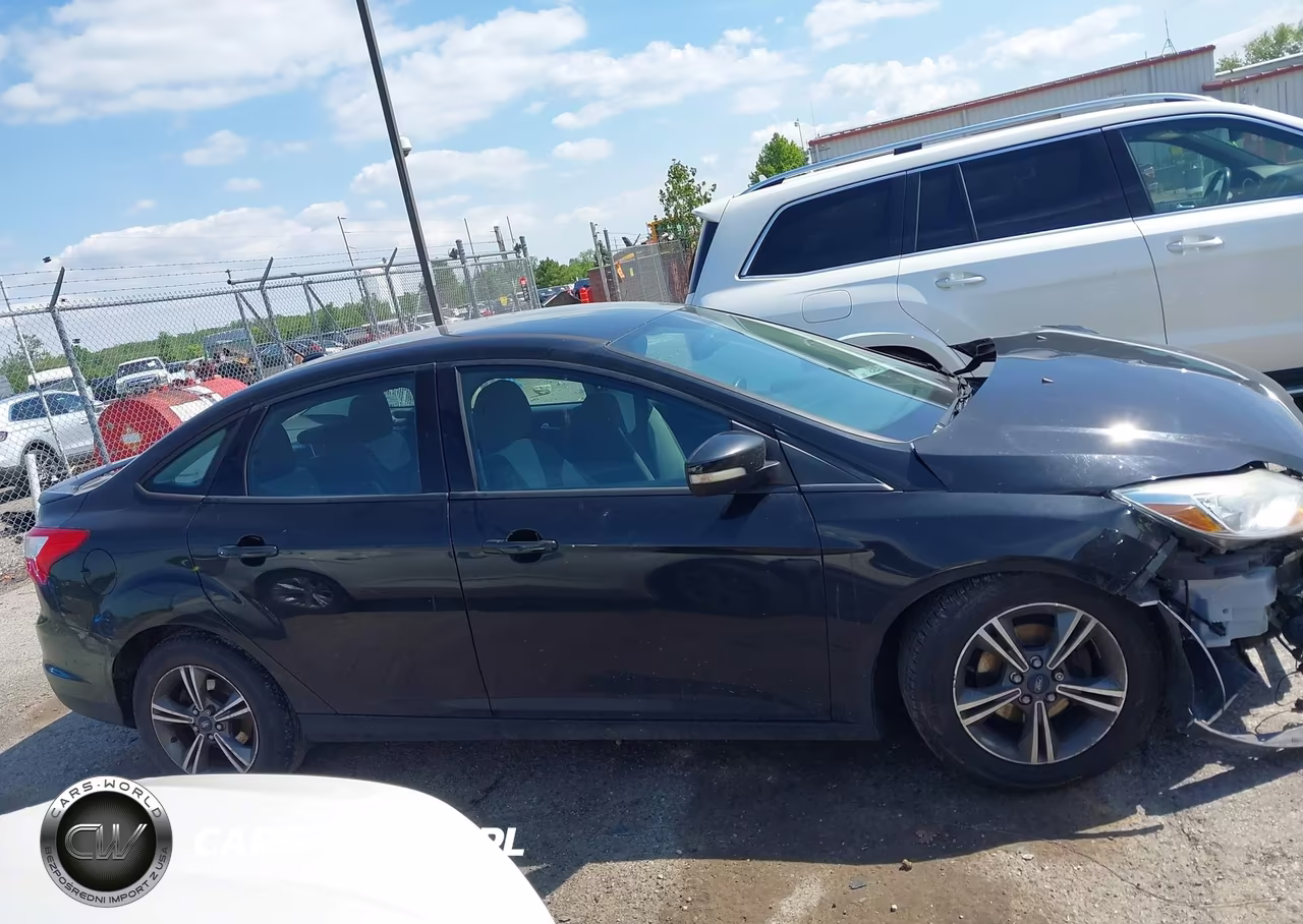 2014 Ford Focus Se VIN:1FADP3F27EL320810 - 13