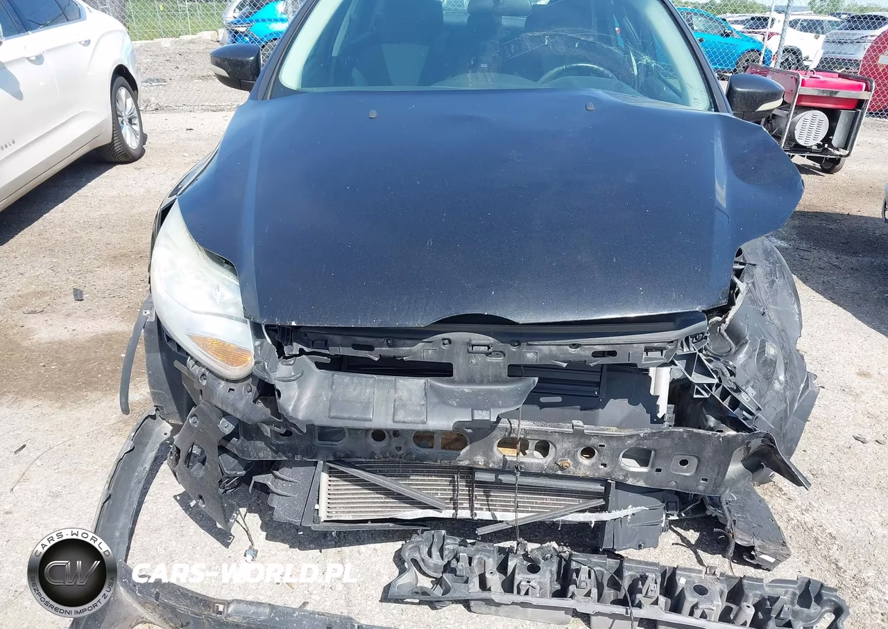 2014 Ford Focus Se VIN:1FADP3F27EL320810 - 17