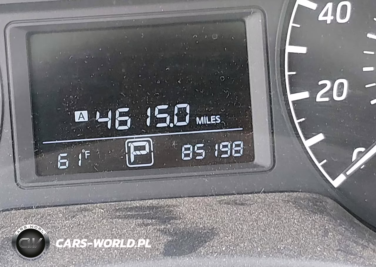 2017 Nissan Sentra S VIN:3N1AB7AP9HY282582 - 15