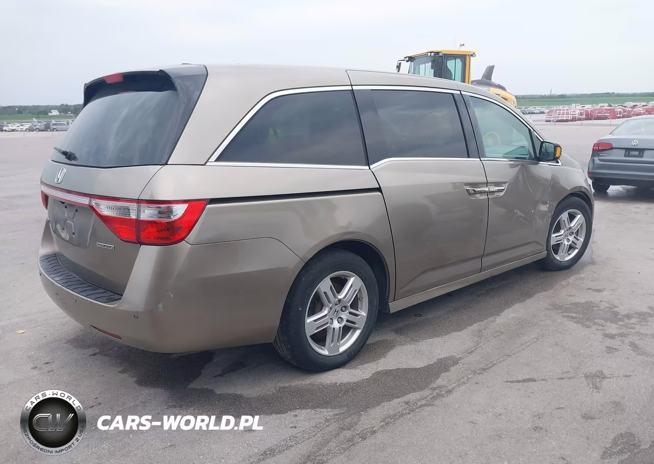 2012 Honda Odyssey Touring-Touring Elite VIN:5FNRL5H99CB071962 - 4