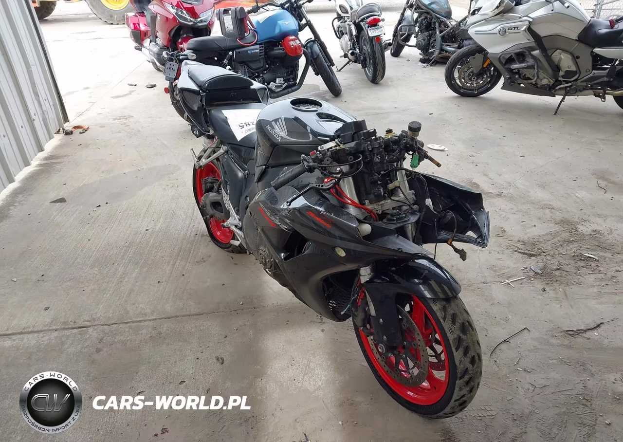 2007 Honda Cbr1000 Rr – zdjęcie 1 z 13
