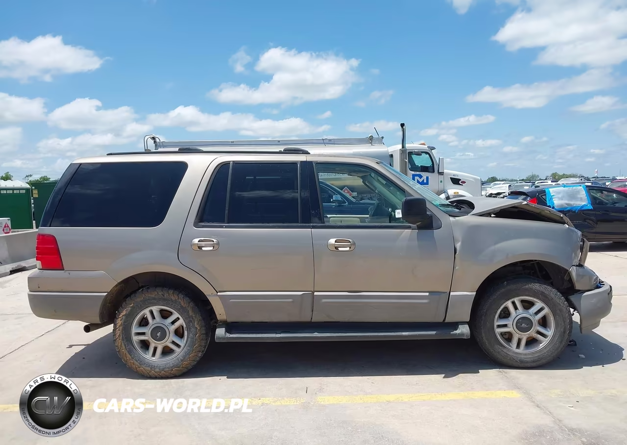 2003 Ford Expedition Xlt VIN:1FMRU15W53LB38937 - 13