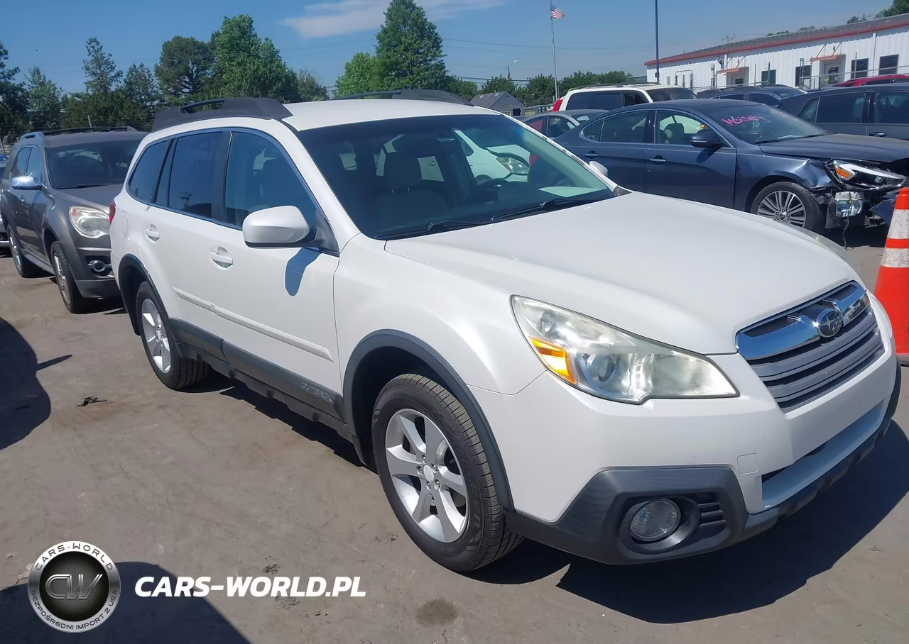 2014 Subaru Outback 2.5I Premium VIN:4S4BRBCC8E3288612 - 13