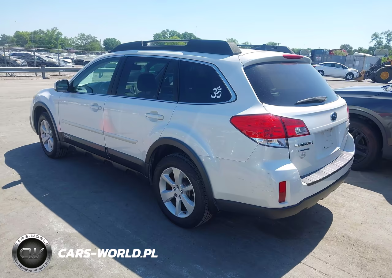 2014 Subaru Outback 2.5I Premium VIN:4S4BRBCC8E3288612 - 3