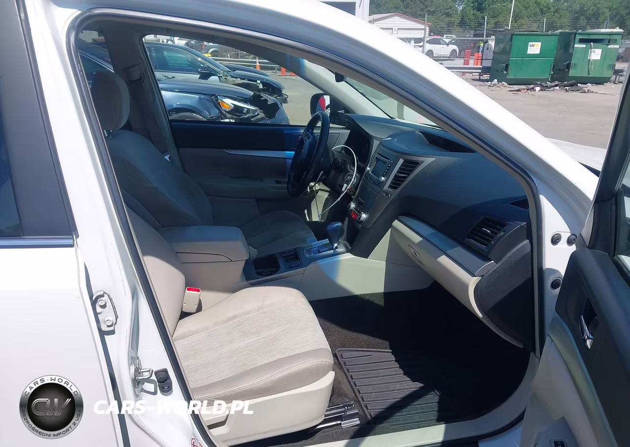 2014 Subaru Outback 2.5I Premium VIN:4S4BRBCC8E3288612 - 5