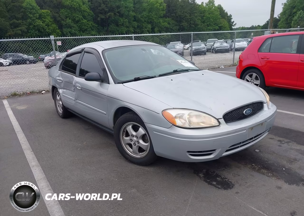 2004 Ford Taurus Se