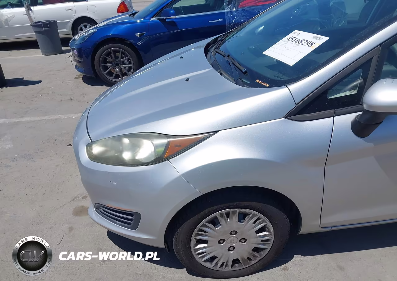 2015 Ford Fiesta S VIN:3FADP4AJ2FM158945 - 6