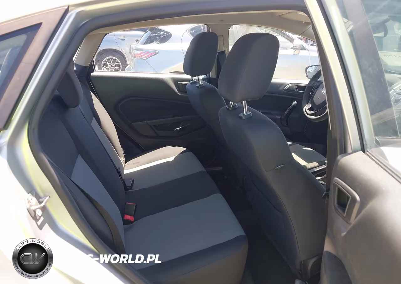 2015 Ford Fiesta S VIN:3FADP4AJ2FM158945 - 8
