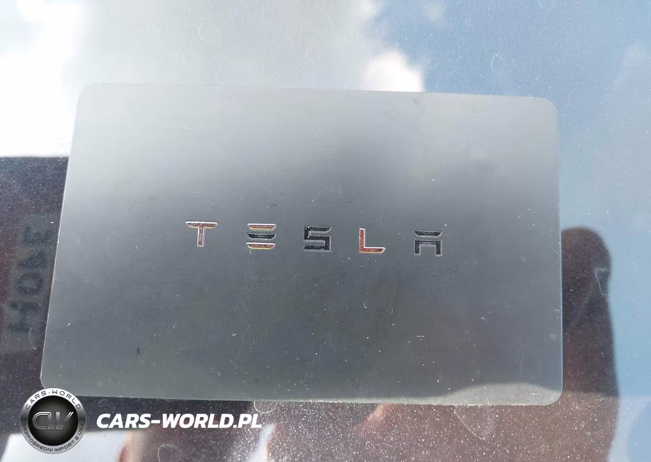 2018 Tesla Model 3 Long Range-Performance VIN:5YJ3E1EB6JF070569 - 11