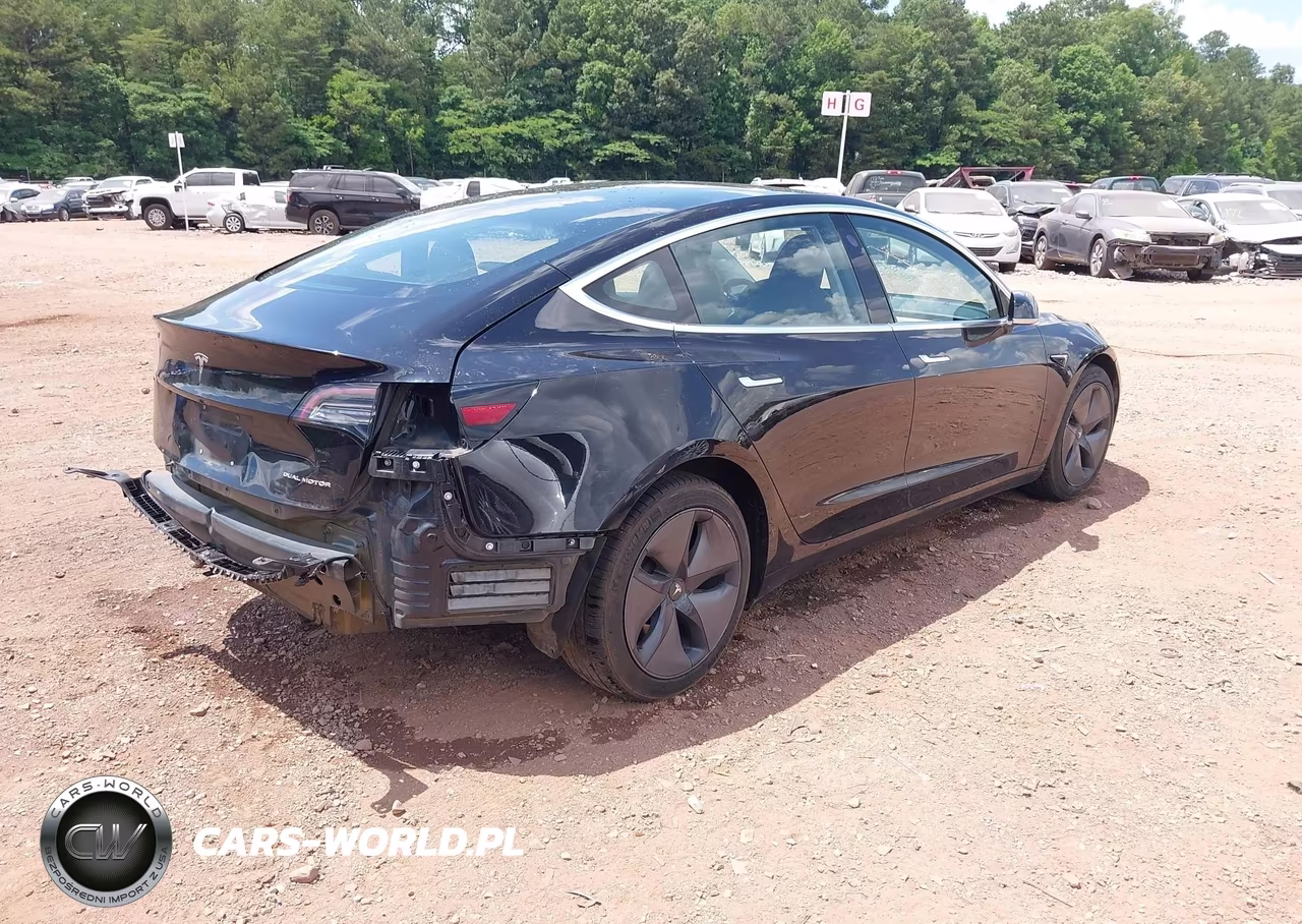 2018 Tesla Model 3 Long Range-Performance VIN:5YJ3E1EB6JF070569 - 4