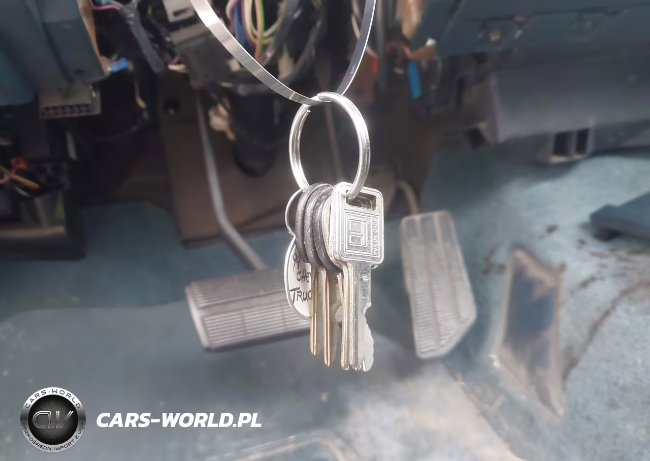 1994 Chevrolet Gmt-400 C1500 VIN:1GCEC14K9RZ230403 - 11