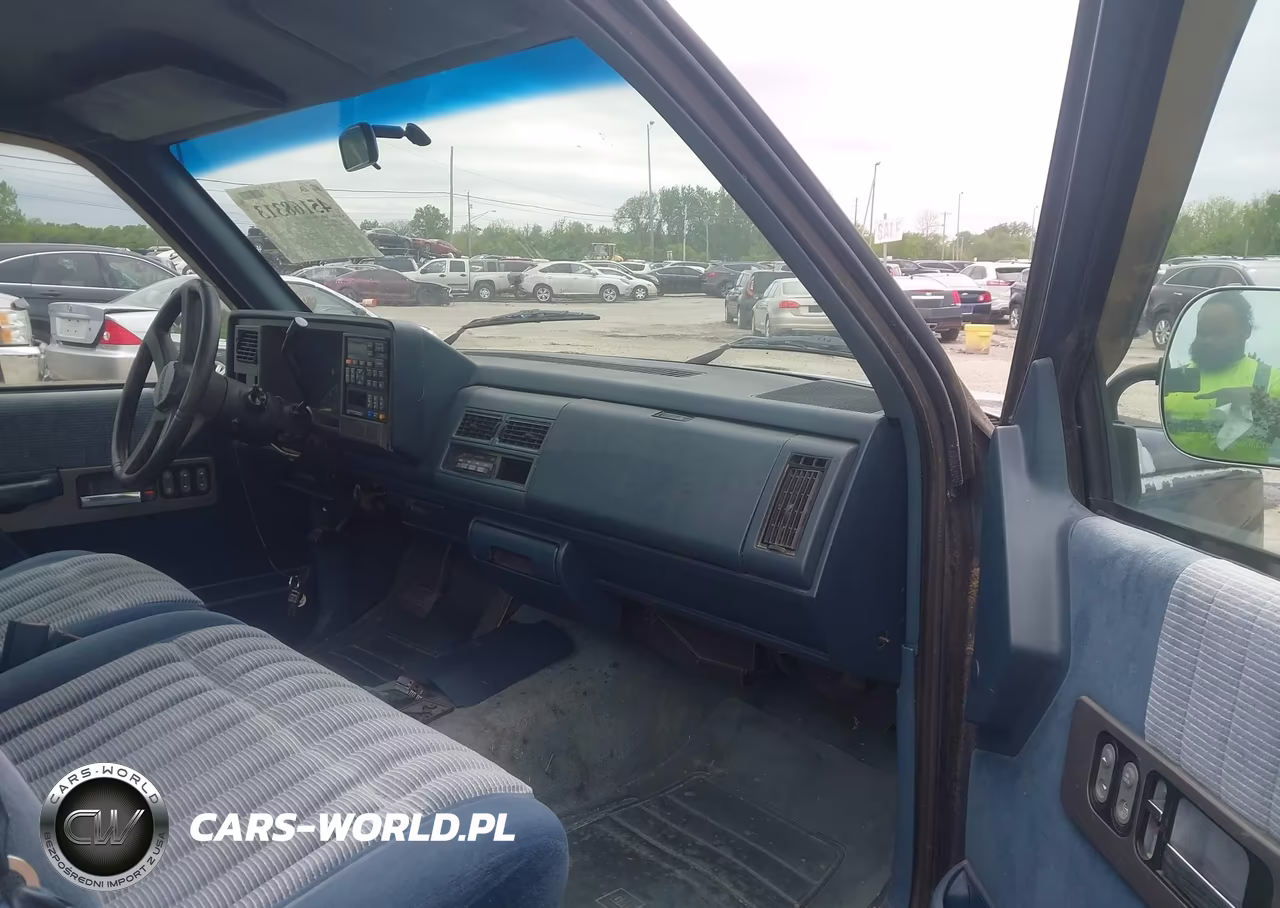 1994 Chevrolet Gmt-400 C1500 VIN:1GCEC14K9RZ230403 - 5