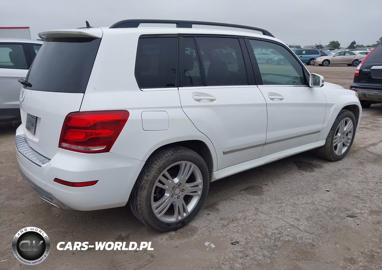 2015 Mercedes-Benz Glk 350 VIN:WDCGG5HBXFG381413 - 4