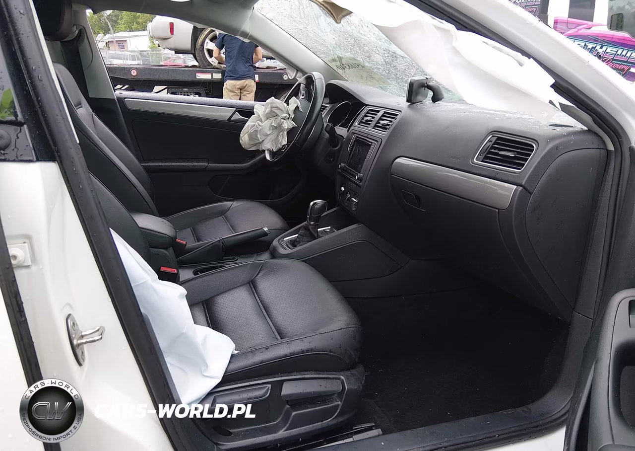 2017 Volkswagen Jetta 1.4T Se VIN:3VWDB7AJXHM349829 - 5