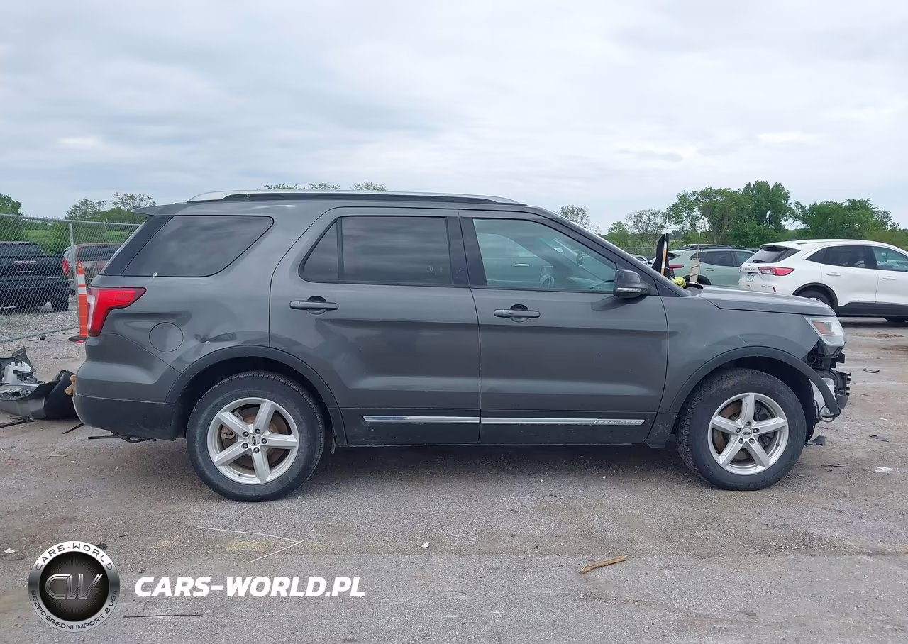2016 Ford Explorer Xlt VIN:1FM5K8DH1GGC34174 - 13