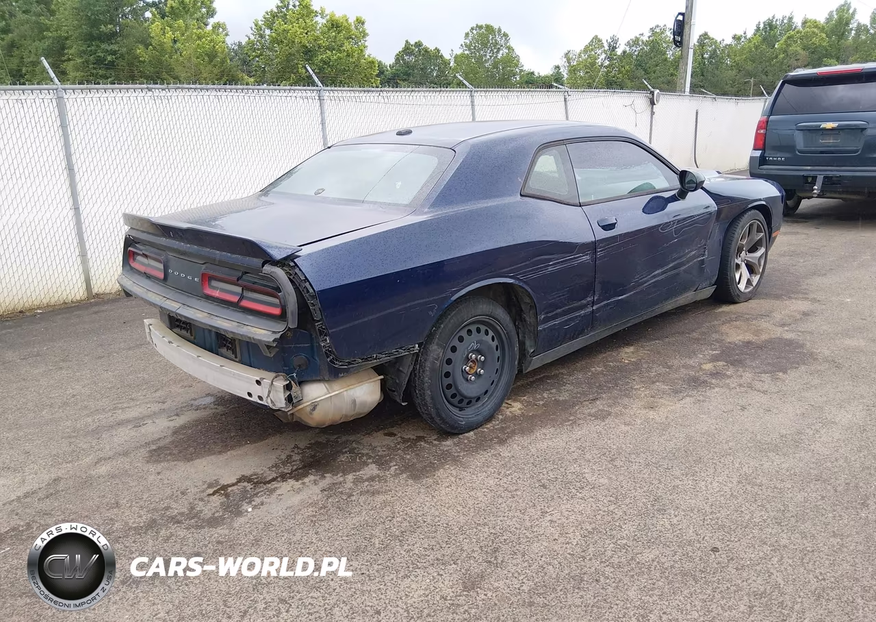 2015 Dodge Challenger Sxt VIN:2C3CDZAGXFH873605 - 4