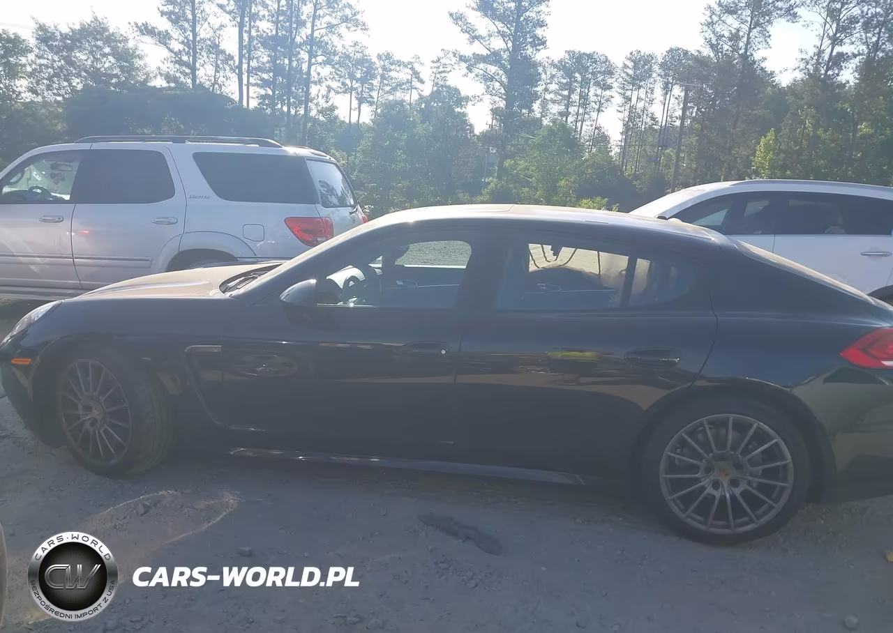 2016 Porsche Panamera 4 VIN:WP0AA2A74GL000164 - 14