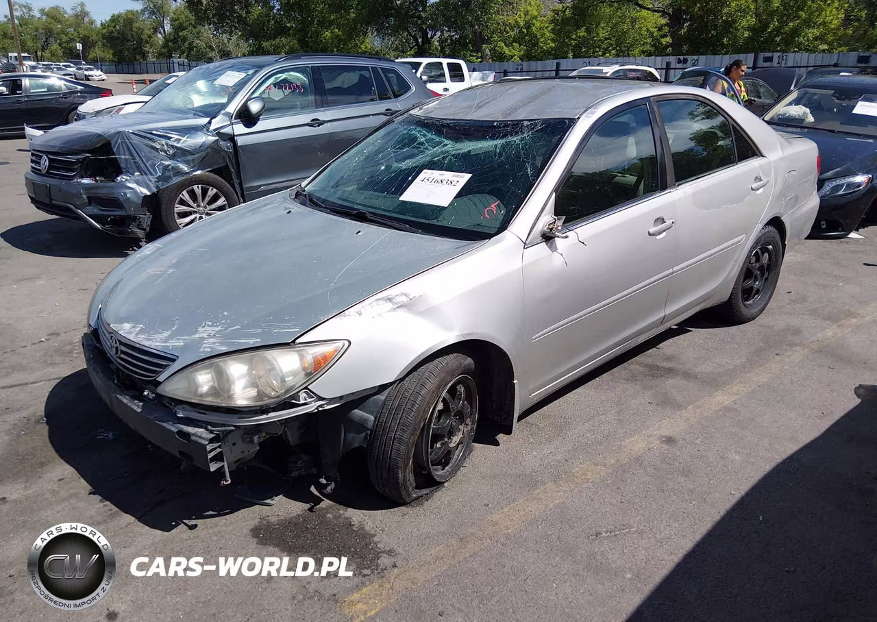 2005 Toyota Camry Le VIN:4T1BE32K95U099293 - 2