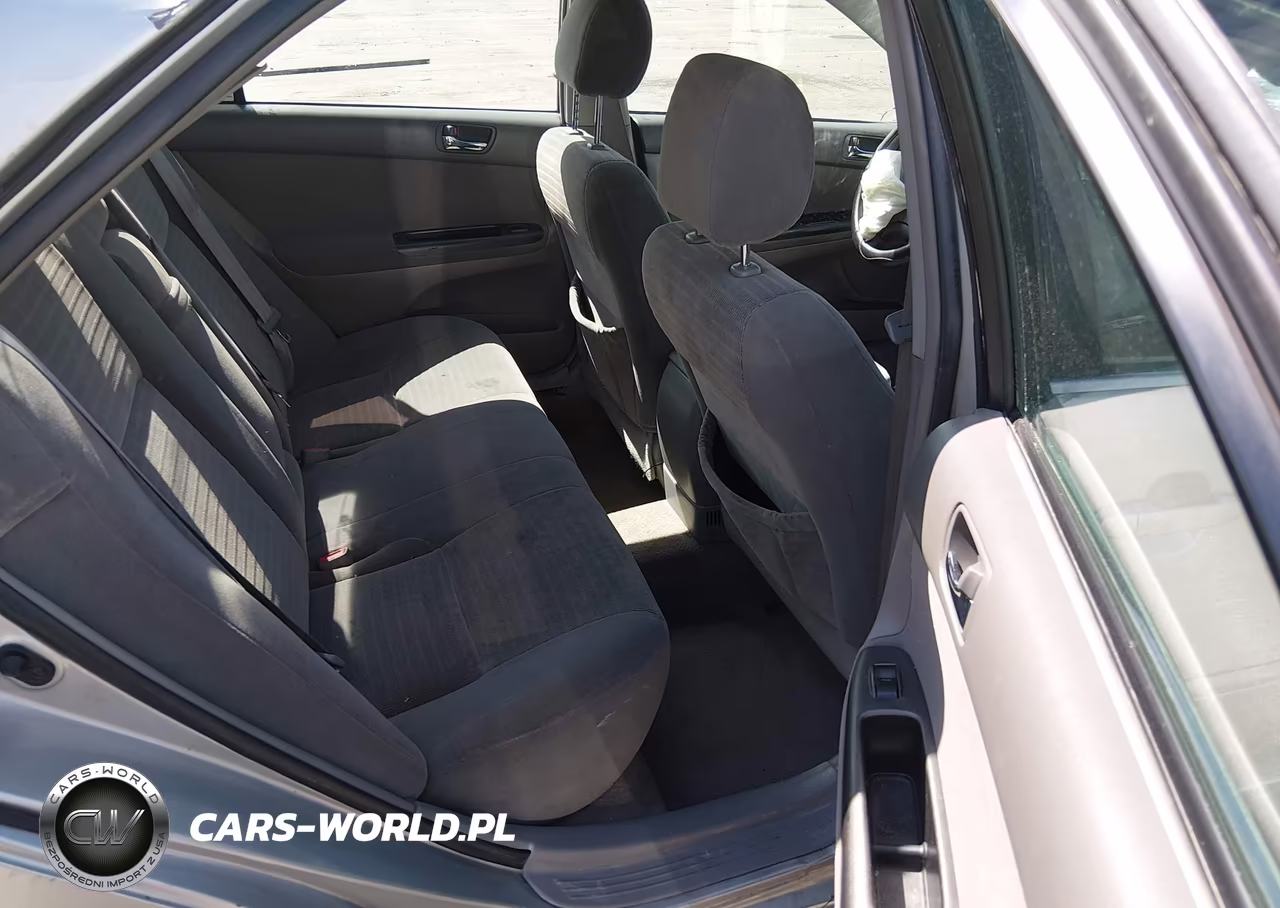 2005 Toyota Camry Le VIN:4T1BE32K95U099293 - 8