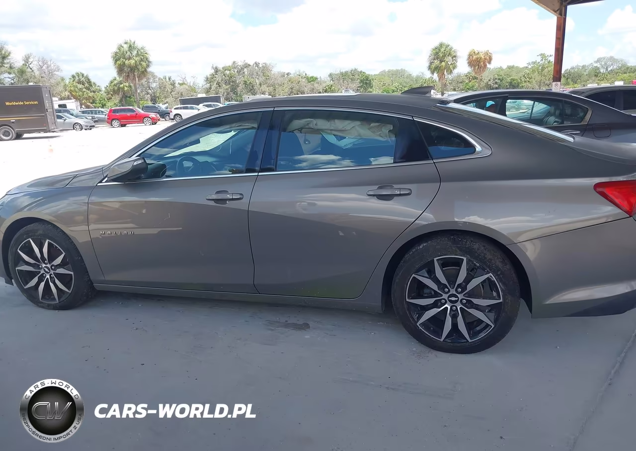 2018 Chevrolet Malibu Lt VIN:1G1ZD5ST3JF102335 - 14