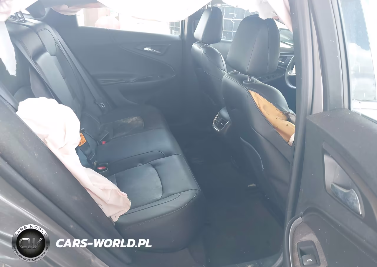 2018 Chevrolet Malibu Lt VIN:1G1ZD5ST3JF102335 - 8