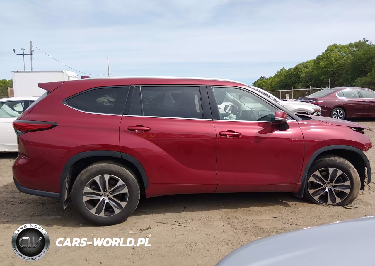 2022 Toyota Highlander Xle VIN:5TDGZRBH9NS244519 - 14