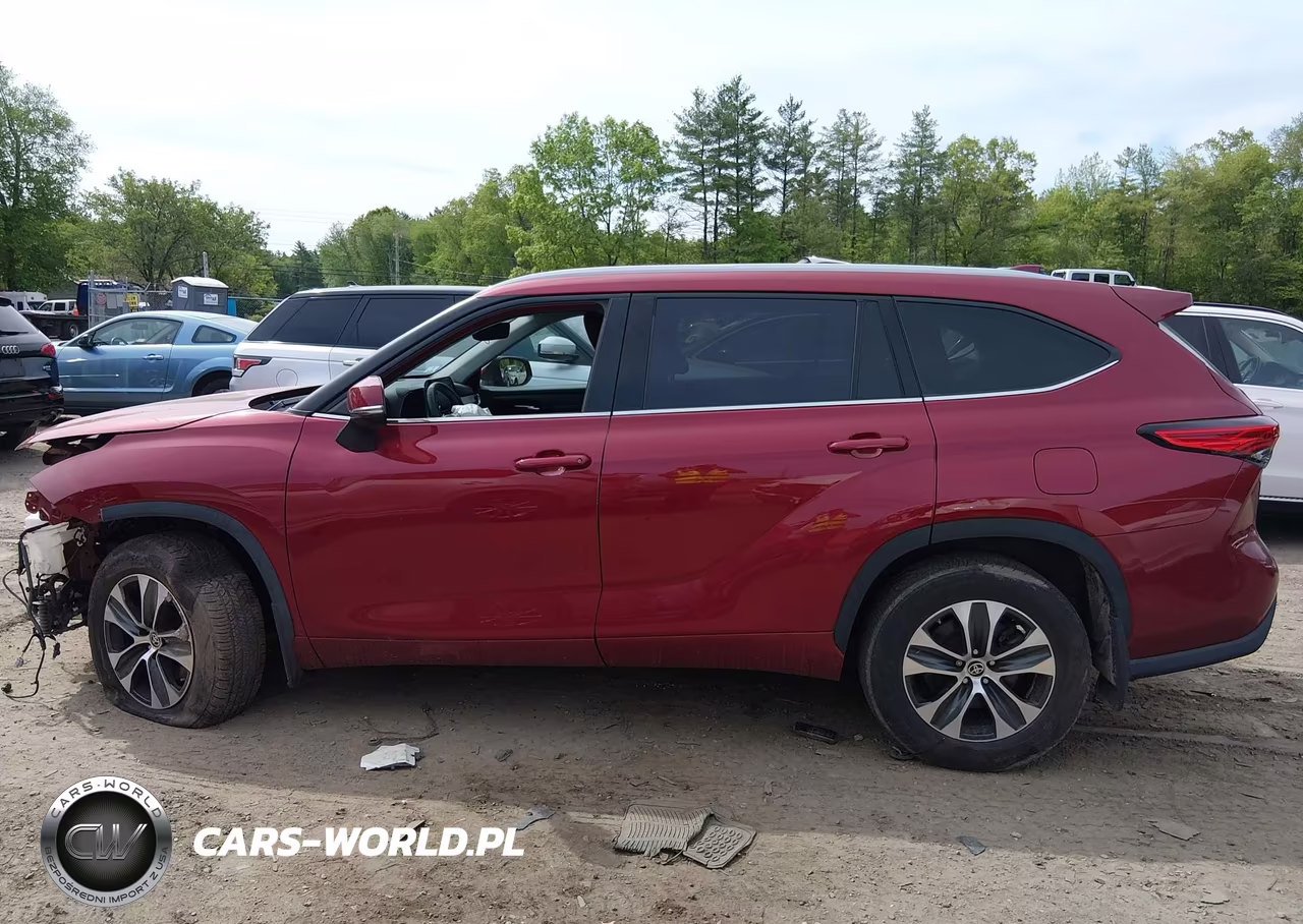 2022 Toyota Highlander Xle VIN:5TDGZRBH9NS244519 - 15