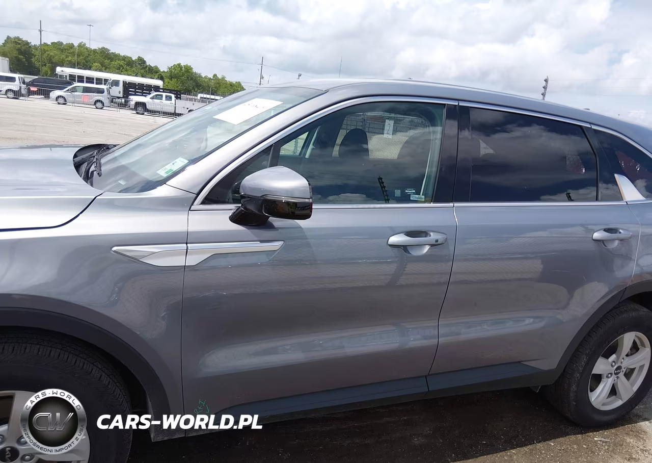 2025 Kia Sorento Lx VIN:5XYRG4JC2SG400299 - 14