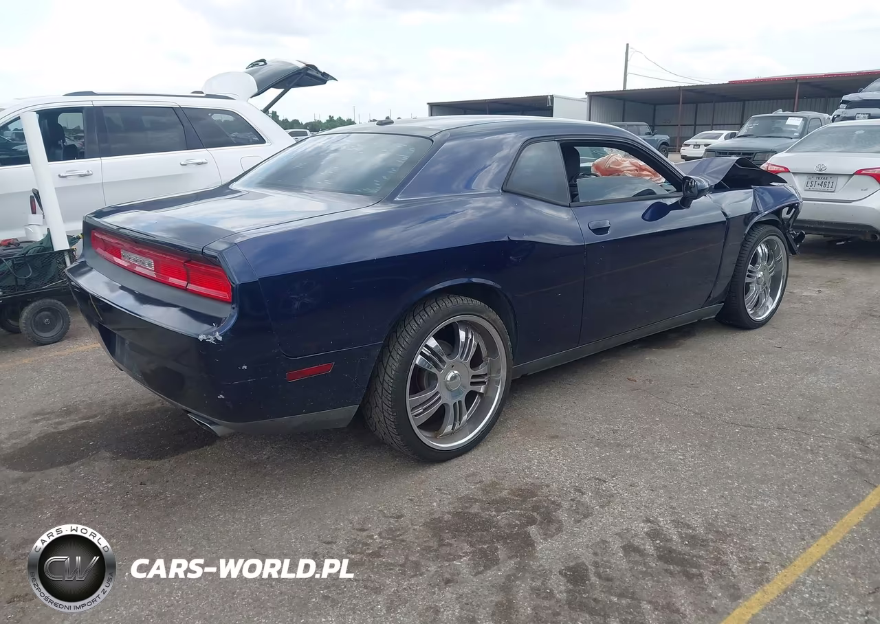 2014 Dodge Challenger Sxt VIN:2C3CDYAG5EH293980 - 4